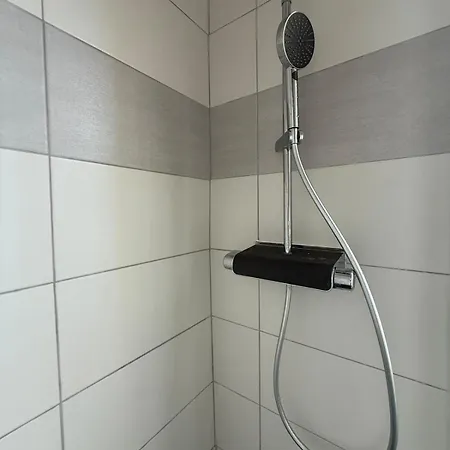 Apartment Modern Bright 2 Bedroom 17 *